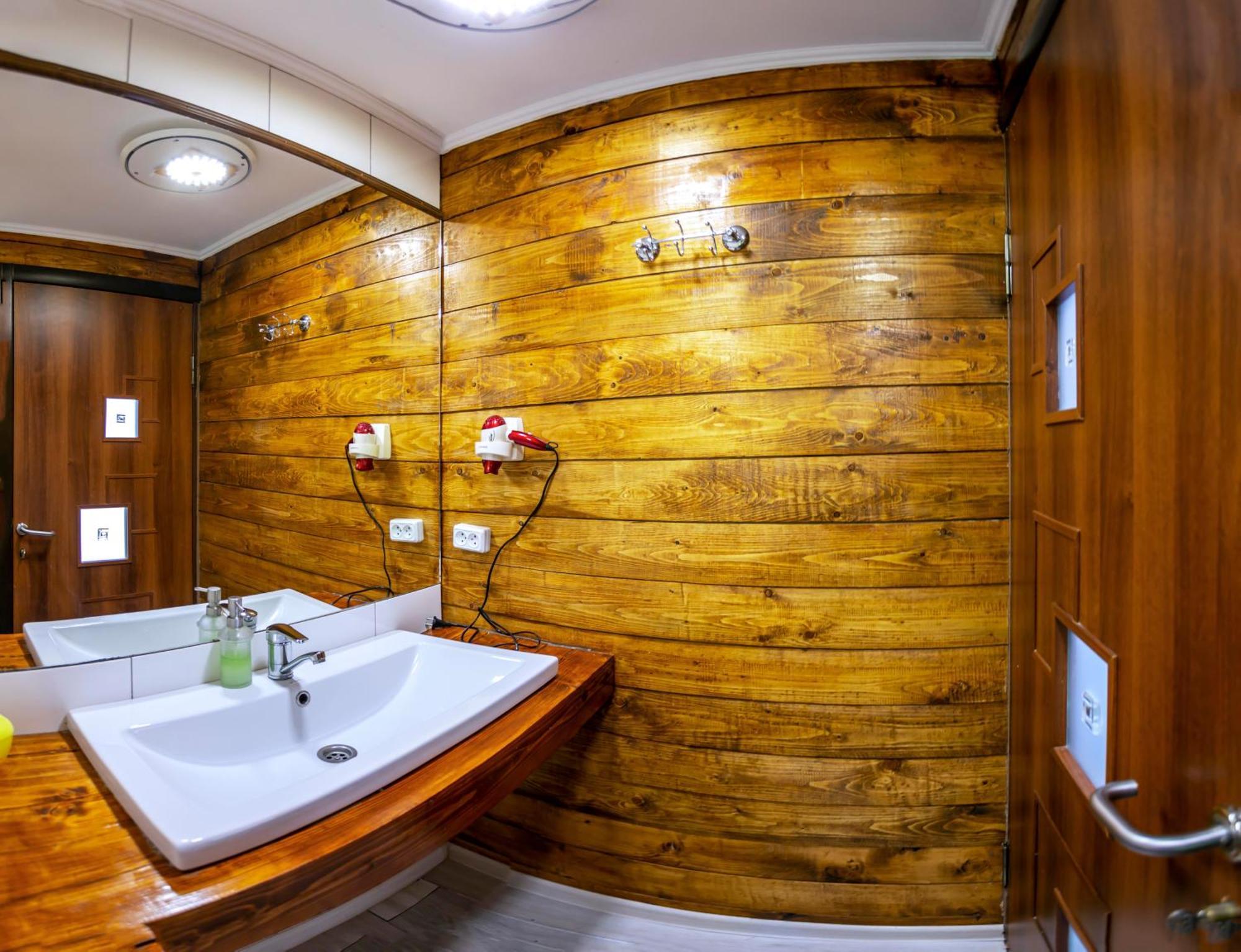 Salo I Mandry Apartment Rakhiv Exterior foto
